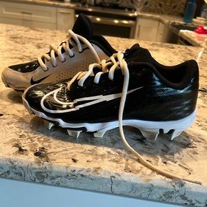 Boys Nike Baseball cleats